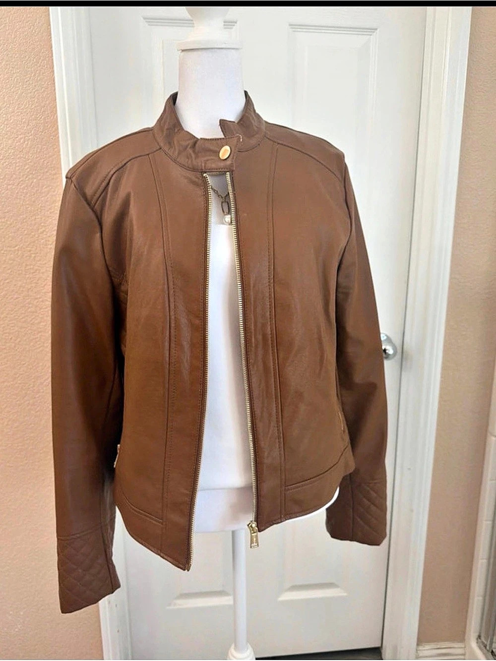 Guess Moto Jacket in Brown Size Large Like New